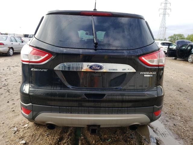 1FMCU9J97EUE24273 Ford Escape Titanium