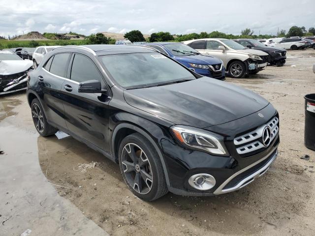 WDCTG4EB2KU013686 Mercedes-Benz GLA 250