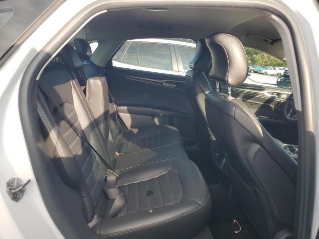 3FA6P0HD7GR138597 Ford FUSION SE