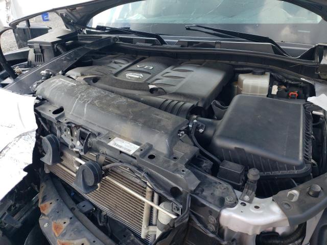 JN8AY2ND9J9055567 Nissan ARMADA SV