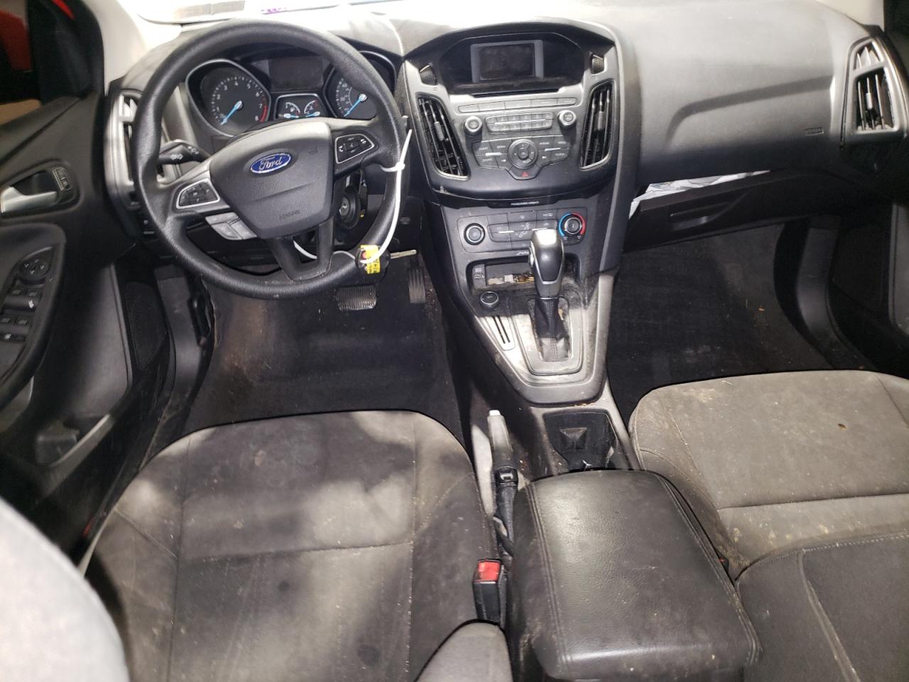 1FADP3F29FL272910 2015 Ford Focus Se