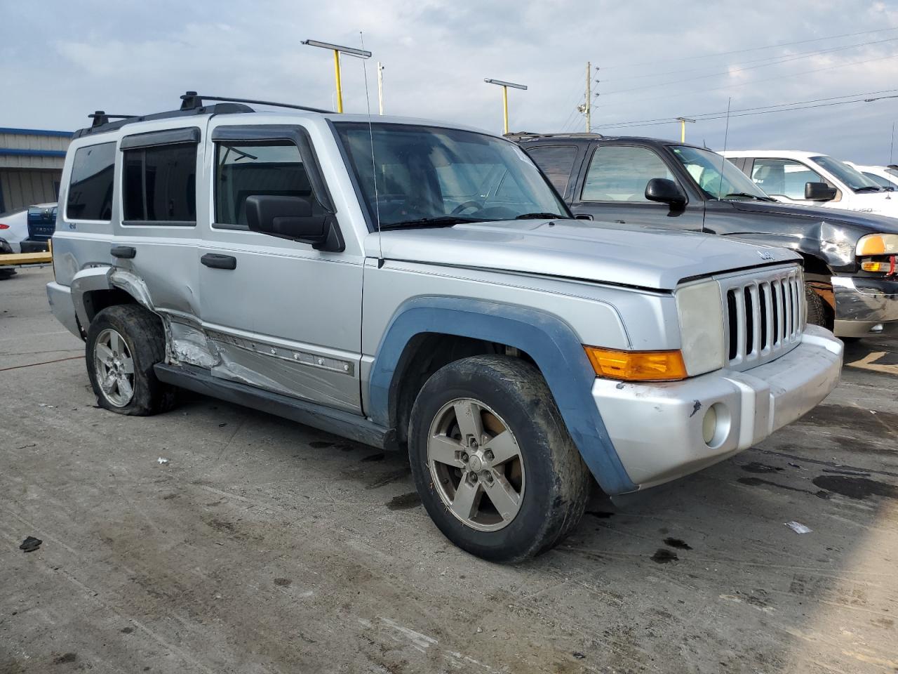 1J8HG48K06C272186 2006 Jeep Commander