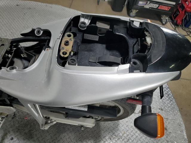 2002 SUZUKI SV650 S JS1VP52A522101587