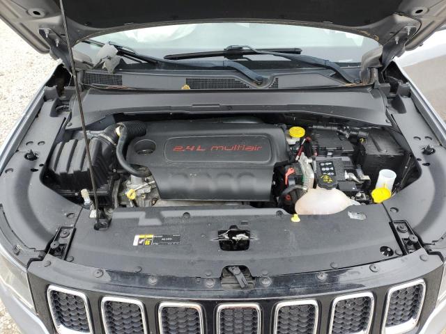 3C4NJCBB3JT487315 Jeep Compass Latitude