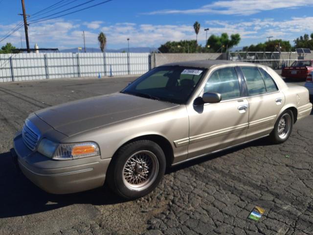 2000 Ford Crown Victoria LX