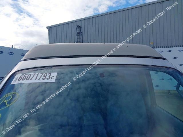 SGL5100629 Auction: COPART UK Lot: 66071793 Location: WHITBURN SGL5100629 MAZDA BONGO 1995 SILVER Photo 12