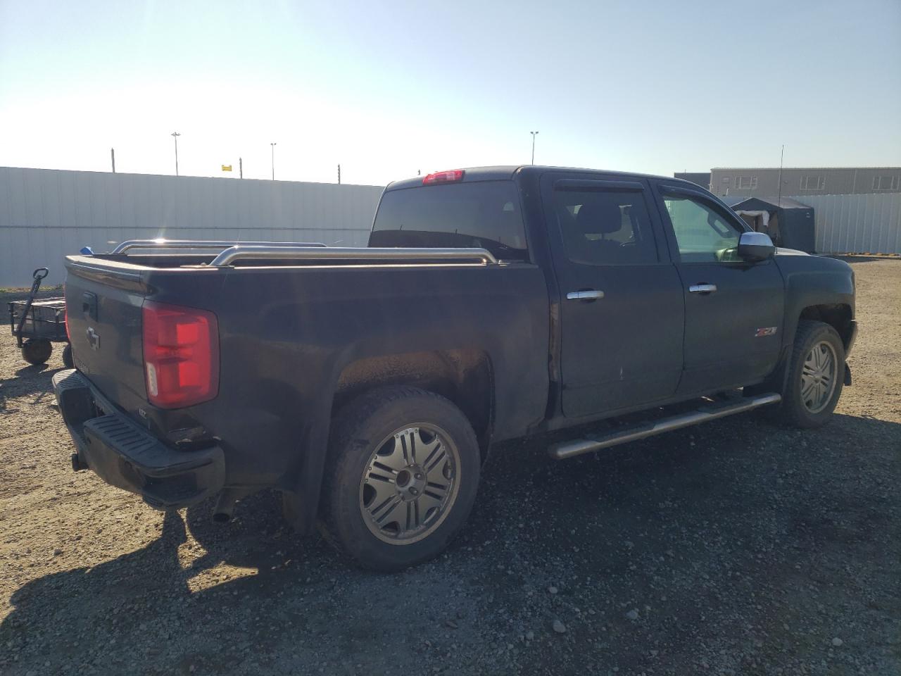 3GCUKSEJ2JG414998 2018 Chevrolet Silverado K1500 Ltz