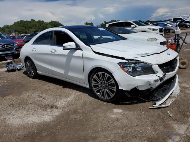 WDDSJ4EB1JN677303 Mercedes-Benz CLA 250