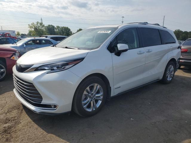 2021 Toyota Sienna Limited