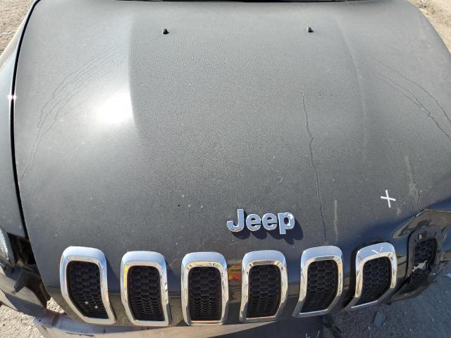 1C4PJLLB4JD618393 Jeep Cherokee Latitude Plus