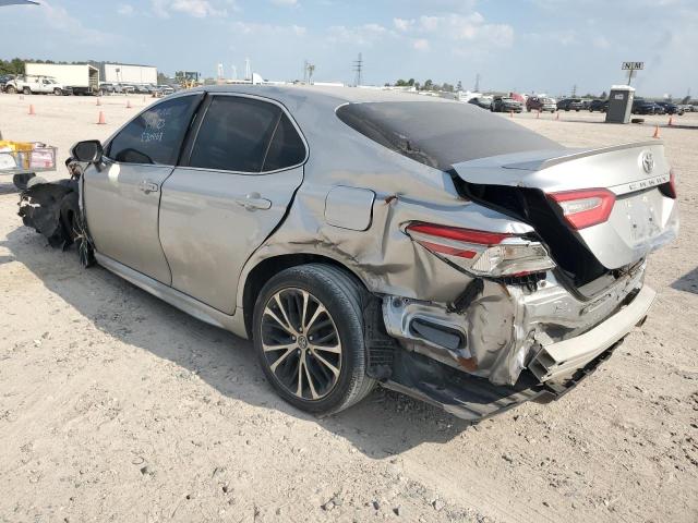 VIN 4T1B11HK0JU054535 2018 Toyota Camry, L no.2