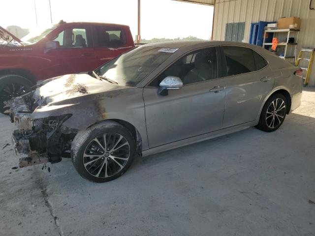 VIN 4T1B11HK7JU157810 2018 Toyota Camry, L no.1