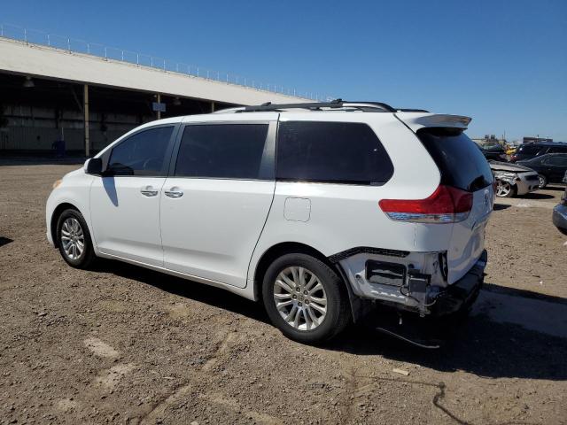 5TDYK3DC7ES474650 Toyota SIENNA XLE