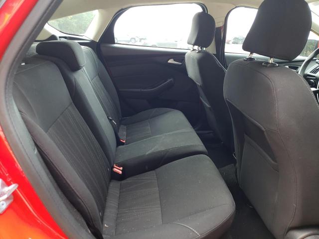1FADP3K27GL348129 Ford FOCUS SE