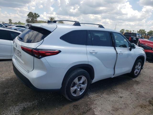 VIN 5TDZZRAH6NS551236 2022 Toyota Highlander, L no.3