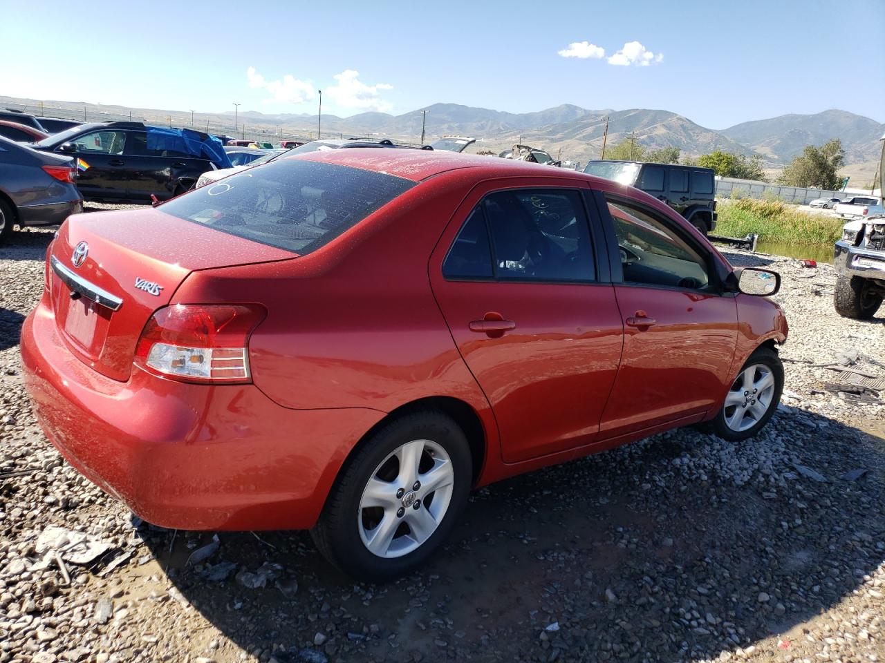 JTDBT923171035565 2007 Toyota Yaris