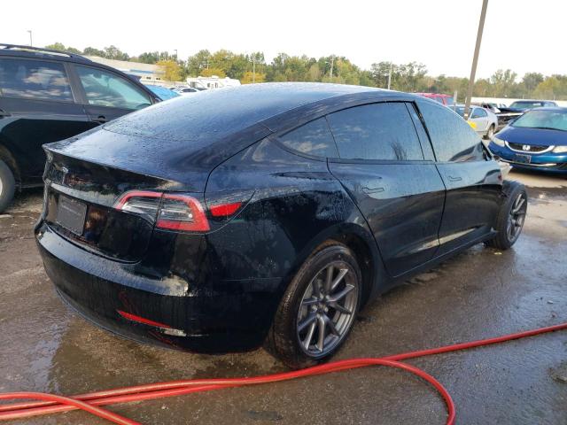  TESLA MODEL 3 2023 Чорний