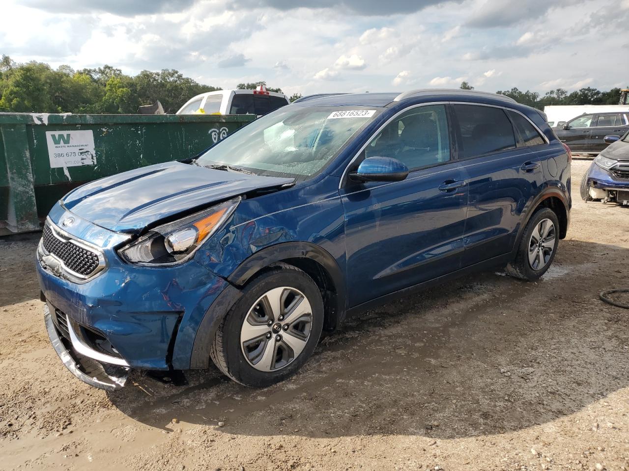 KNDCB3LC1K5353898 Kia Niro FE