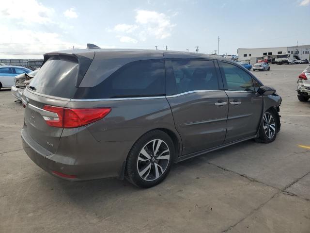 5FNRL6H96JB069430 2018 HONDA ODYSSEY, photo no. 3