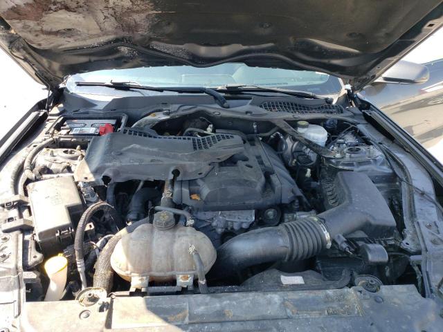 1FATP8UH3J5136222 Ford MUSTANG