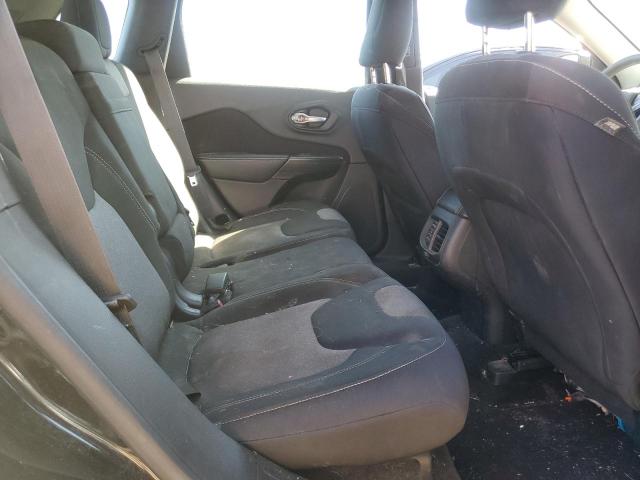 1C4PJMAB2FW648609 Jeep Cherokee Sport