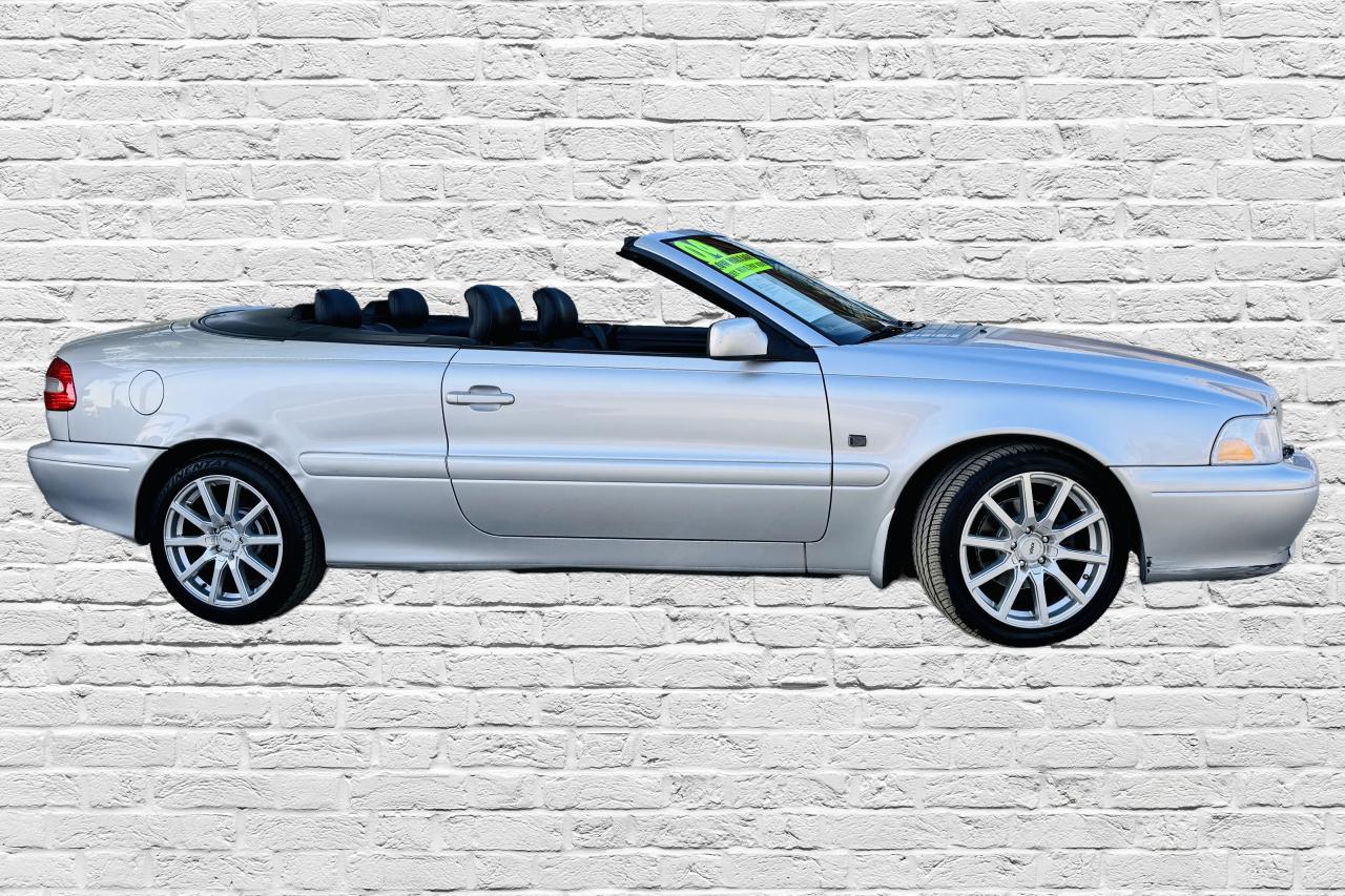 YV1NC62D54J048409 2004 Volvo C70 Hpt