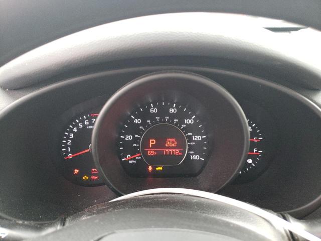 KNDJN2A2XJ7610806 KIA Soul