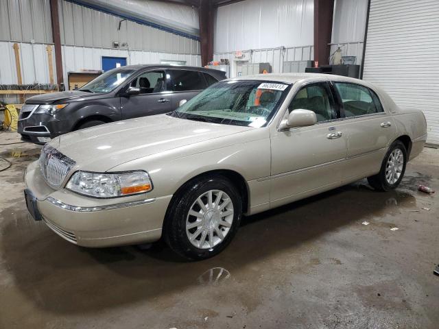 2007 Lincoln Town Car Signature