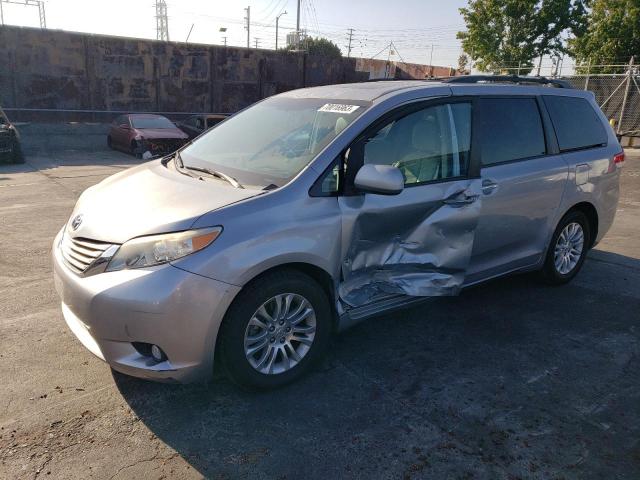 2011 Toyota Sienna XLE