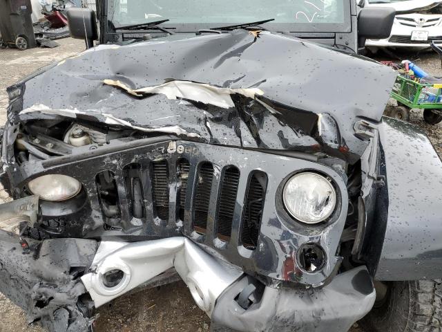 1C4HJWEG2EL219802 Jeep Wrangler Unlimited Sahara