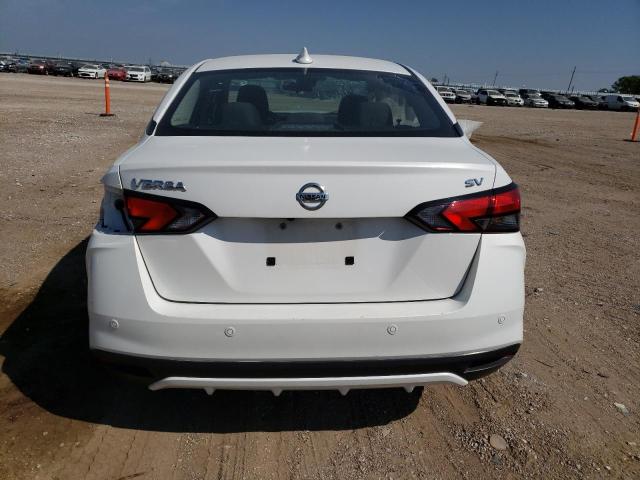 3N1CN8EV7ML867165 Nissan VERSA SV