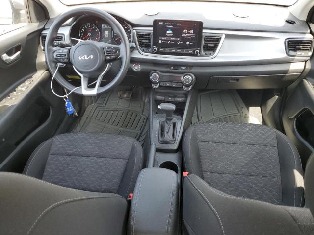 3KPA24AD2NE493833 Kia Rio LX 8