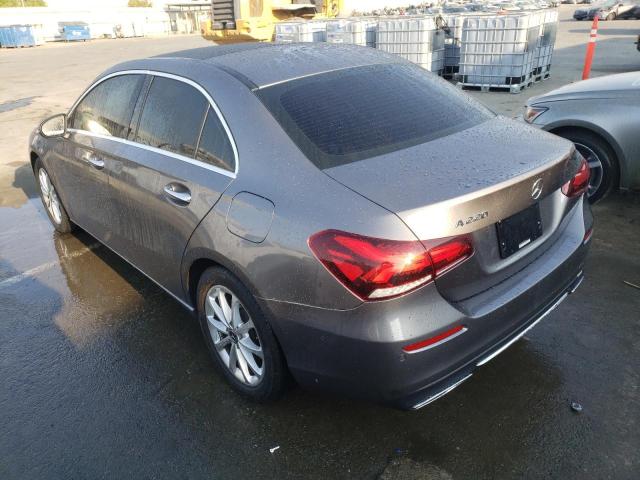 WDD3G4EB6KW027963 Mercedes-Benz A 220