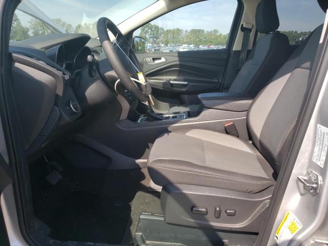 1FMCU0GD4JUC44640 Ford ESCAPE SE