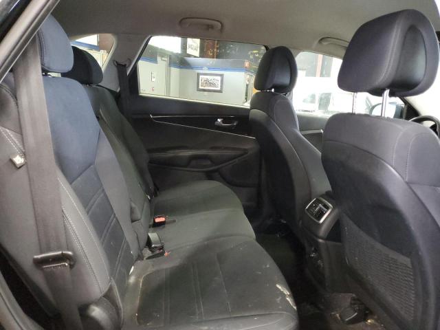 5XYPGDA53HG215910 KIA SORENTO LX