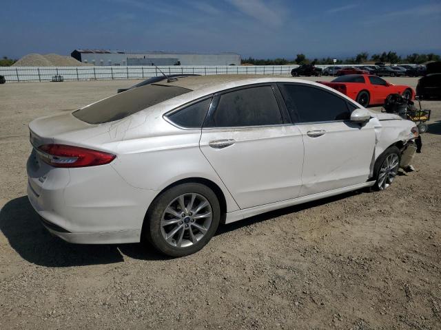3FA6P0HD5HR294767 Ford FUSION SE