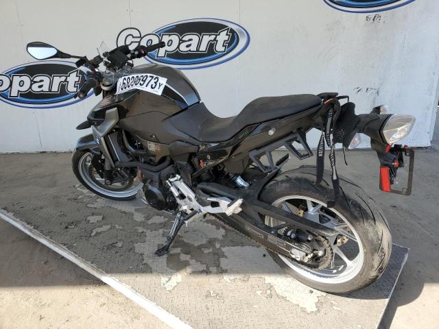 2020 BMW F 900 R - WB10K1304L6D08348