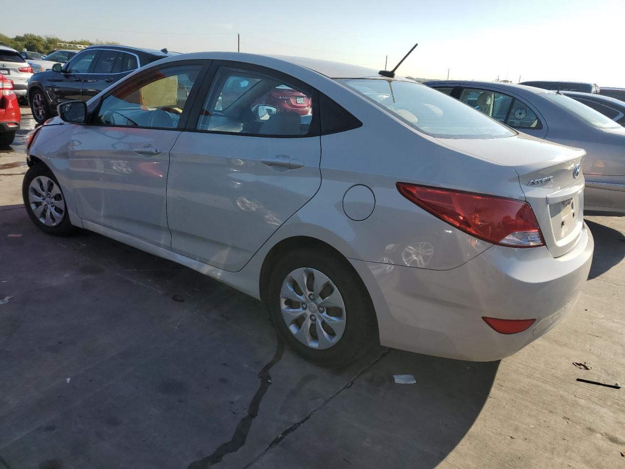 2015 Hyundai Accent Gls vin: KMHCT4AE4FU939445