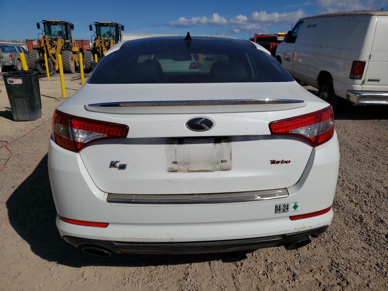 5XXGR4A62DG117517 2013 Kia Optima Sx