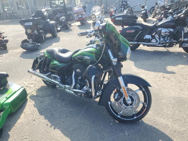 2011 HARLEY-DAVIDSON FLHXSE2 - 1HD1PZ812BB956619