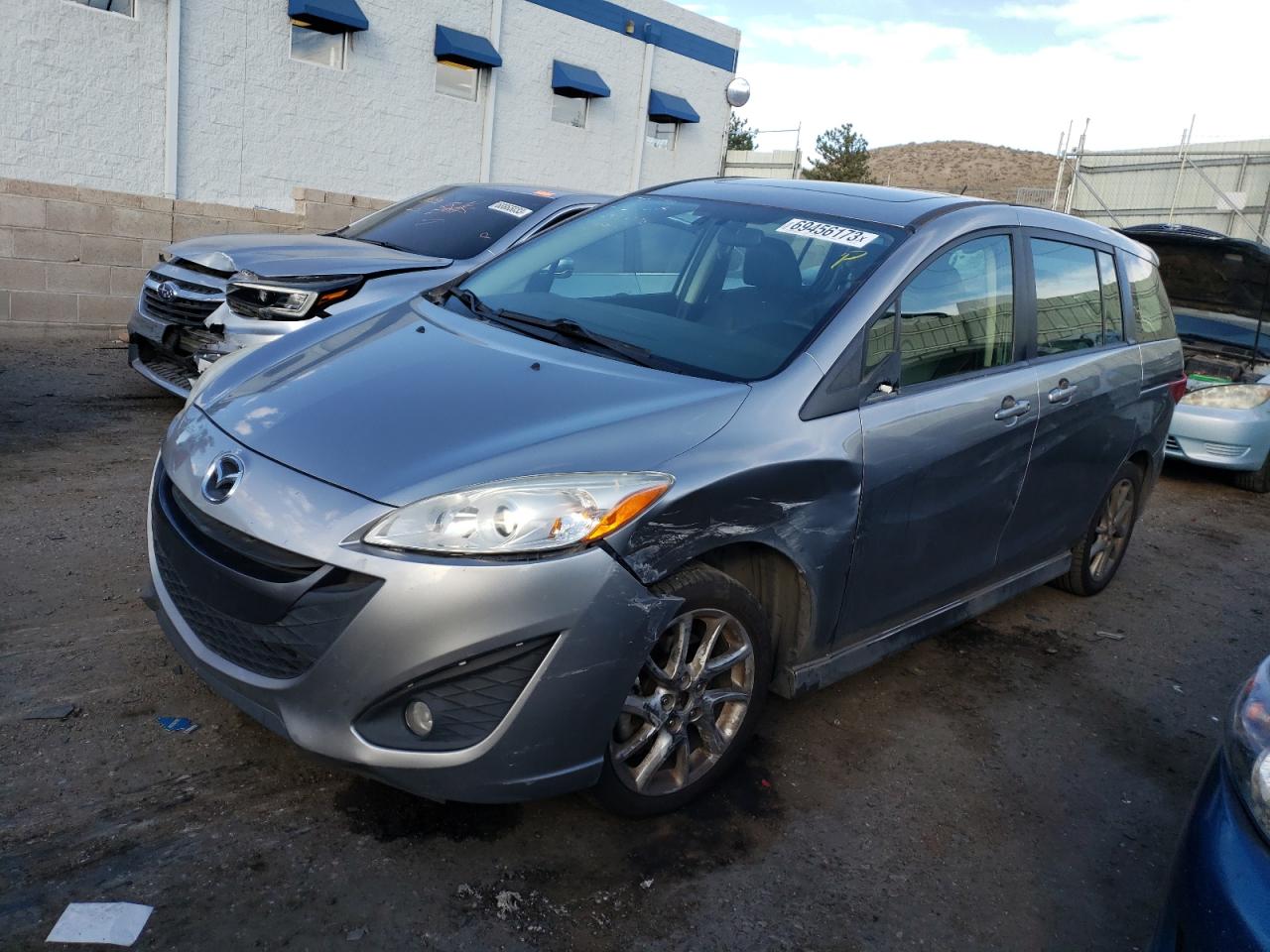 JM1CW2DL8C0124601 2012 Mazda 5