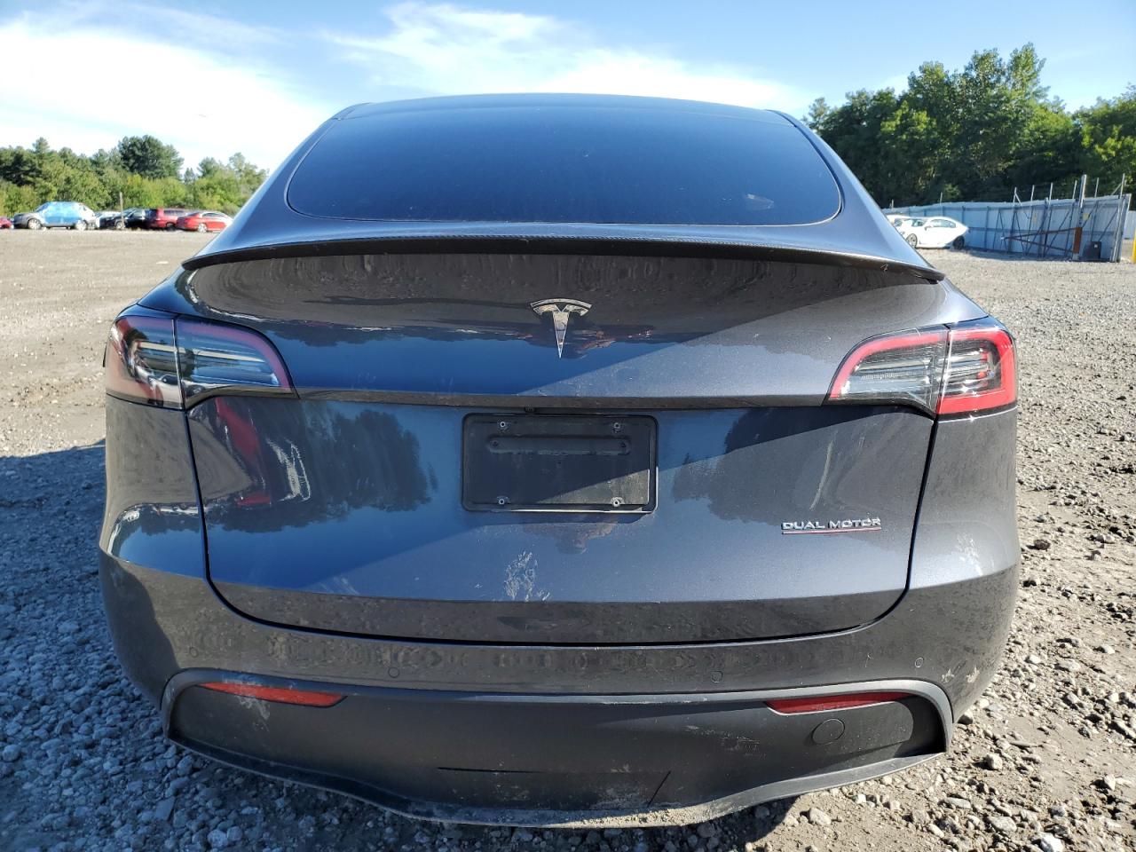 7SAYGDEF7NF401074 Tesla Model Y  6