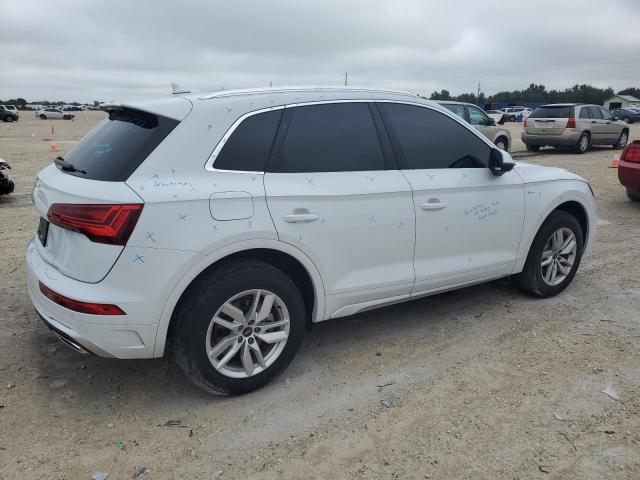 WA1GAAFY5N2137651 Audi Q5 PREMIUM 3