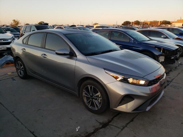 3KPF24AD3PE612580 KIA FORTE LX