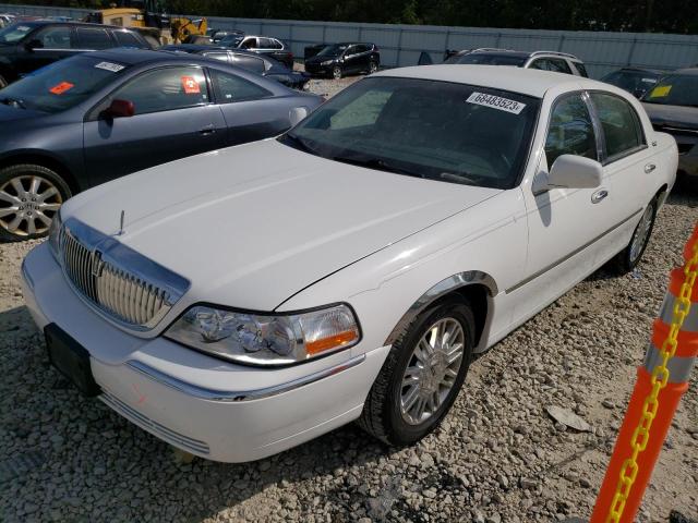 2010 Lincoln Town Car Signature Limited