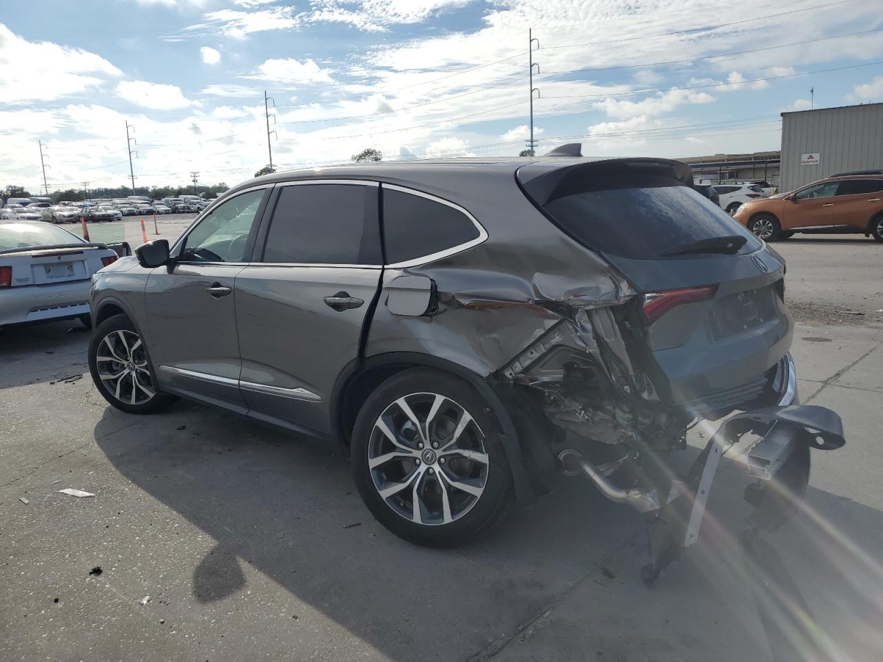 5J8YD9H49NL011461 Acura MDX TECHNO 2