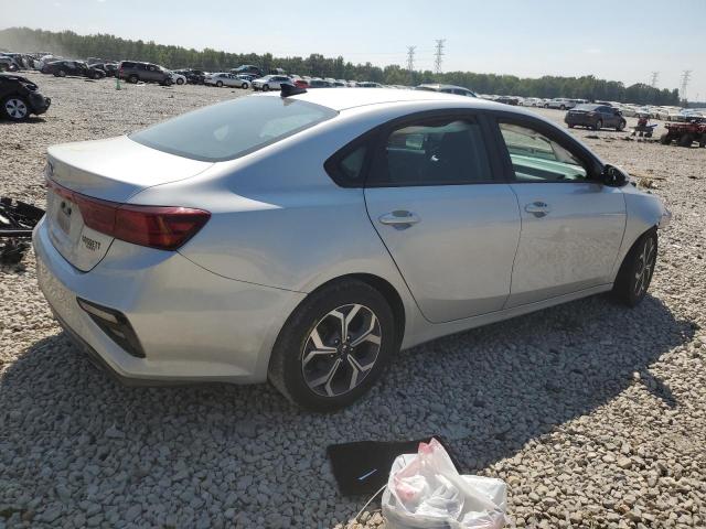3KPF24AD7KE017465 KIA FORTE FE