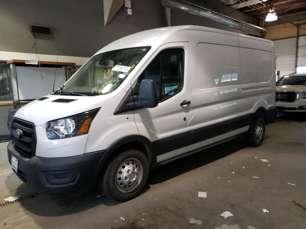 VIN: 1FTBR2C8XLKA40526 2020 FORD TRANSIT