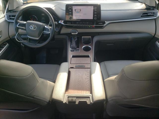 5TDYSKFC9MS021961 Toyota SIENNA XLE