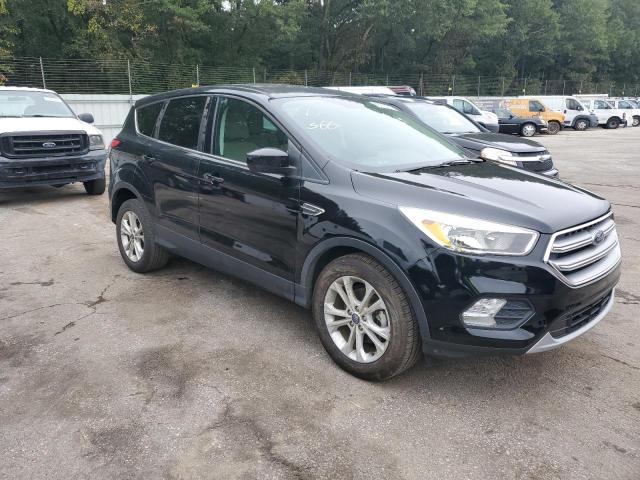 1FMCU0GD3HUB74414 Ford ESCAPE SE